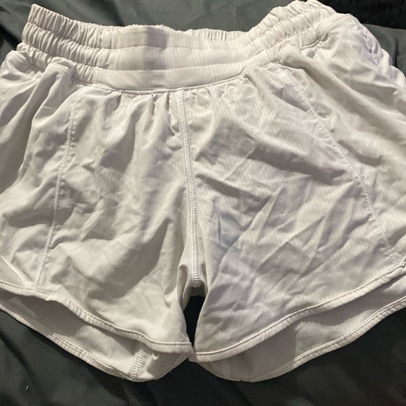 White lulus in perfect condition. - Picture 1 of 3